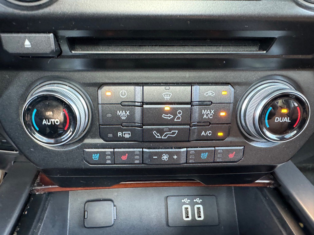 2016 Ford F-150 Image 31