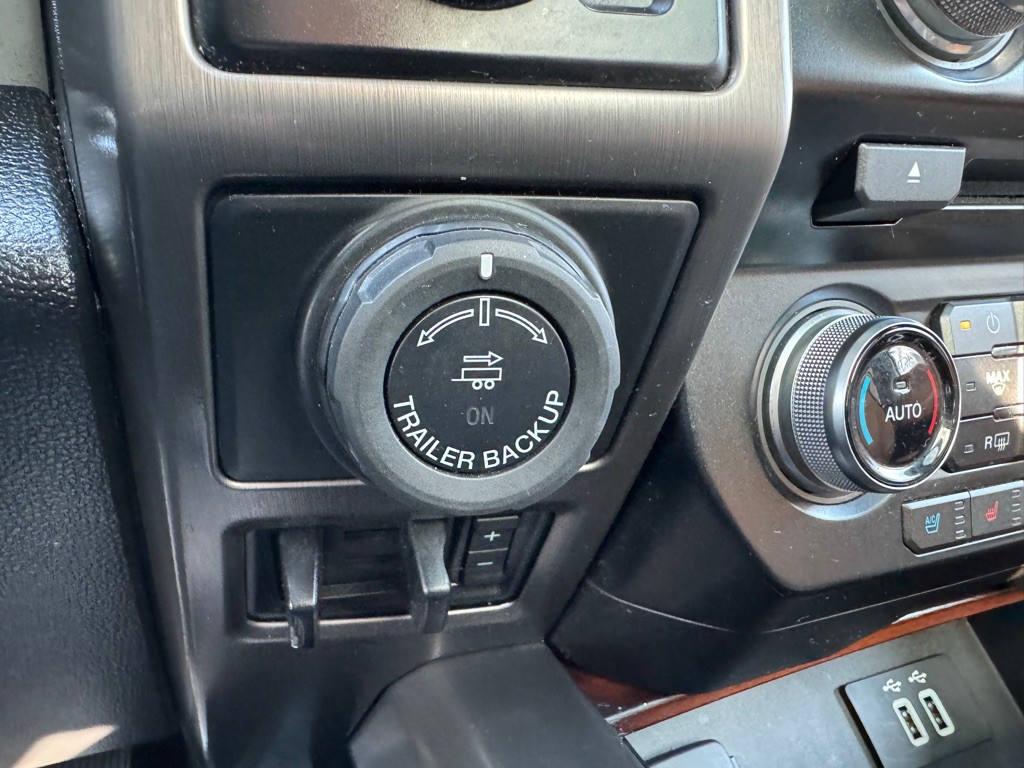 2016 Ford F-150 Image 36