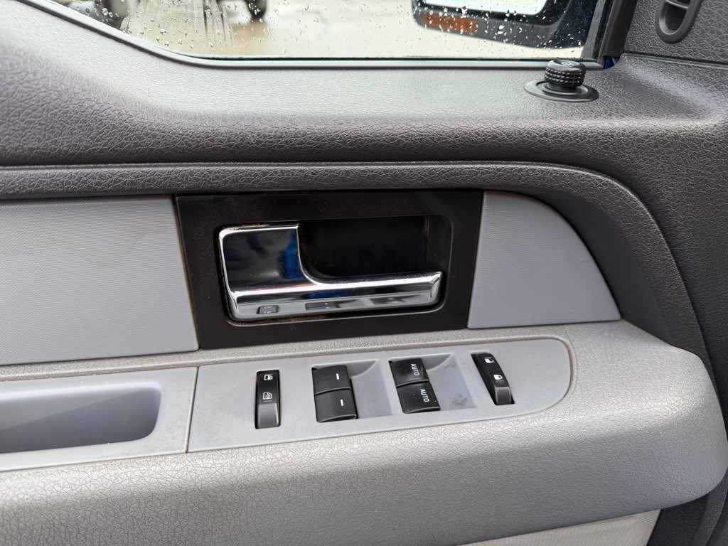 2013 Ford F-150 Image 13