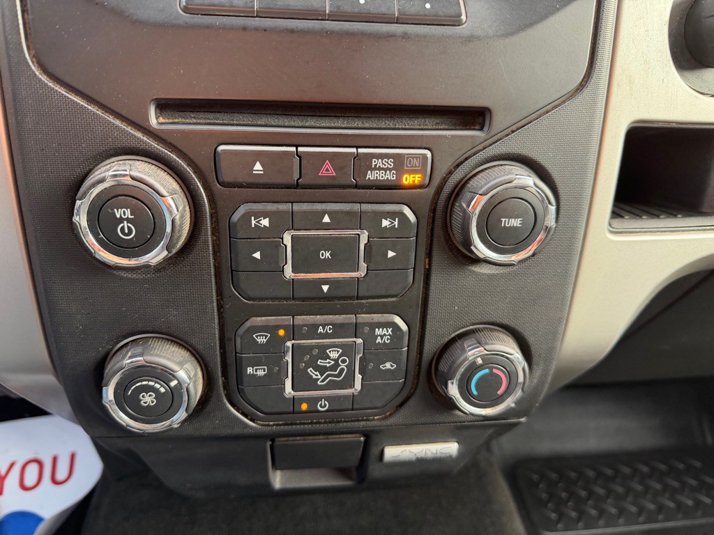 2013 Ford F-150 Image 28