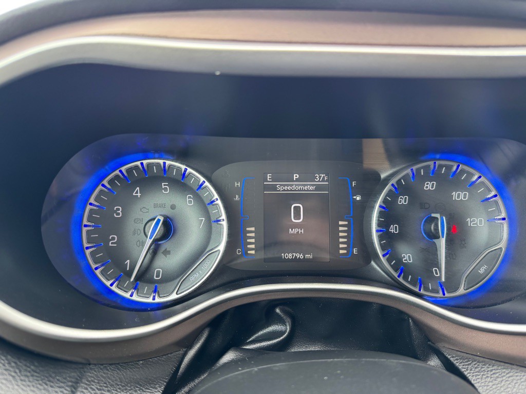 2018 Chrysler Pacifica Image 19