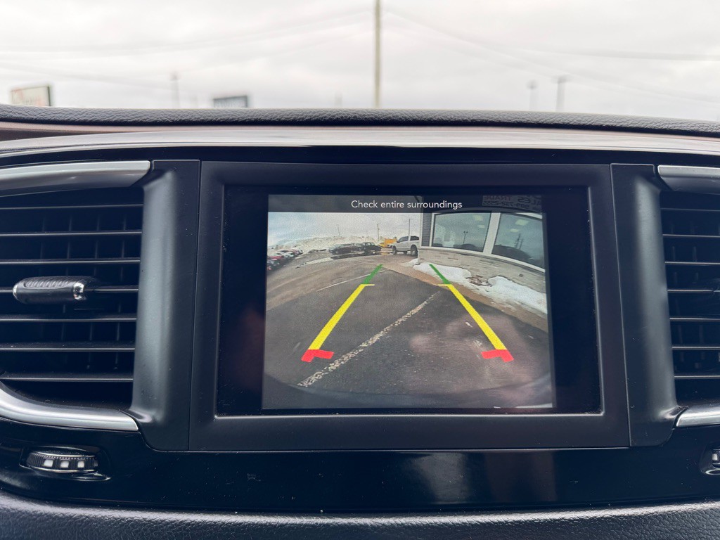 2018 Chrysler Pacifica Image 23