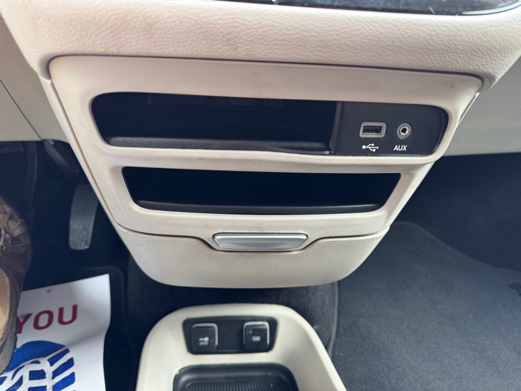 2018 Chrysler Pacifica Image 25