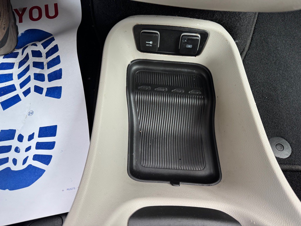 2018 Chrysler Pacifica Image 27