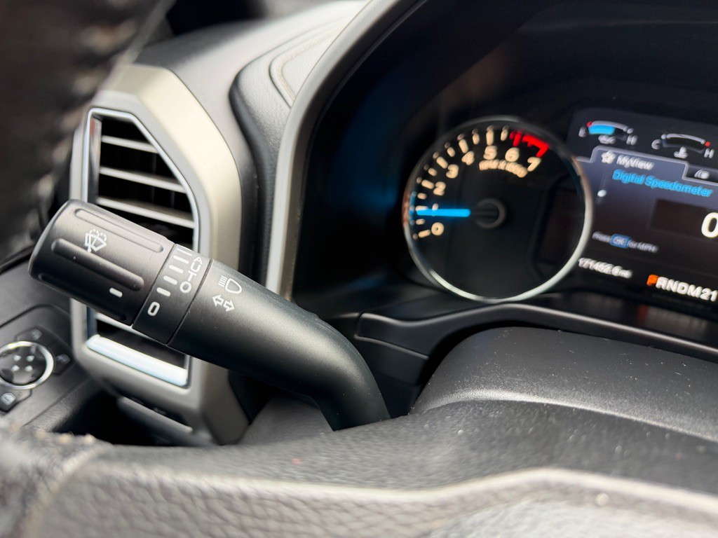 2015 Ford F-150 Image 23