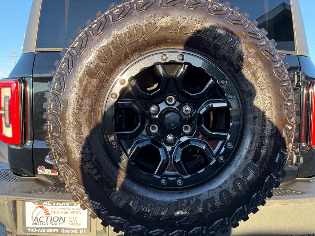 2023 Ford Bronco Image 38