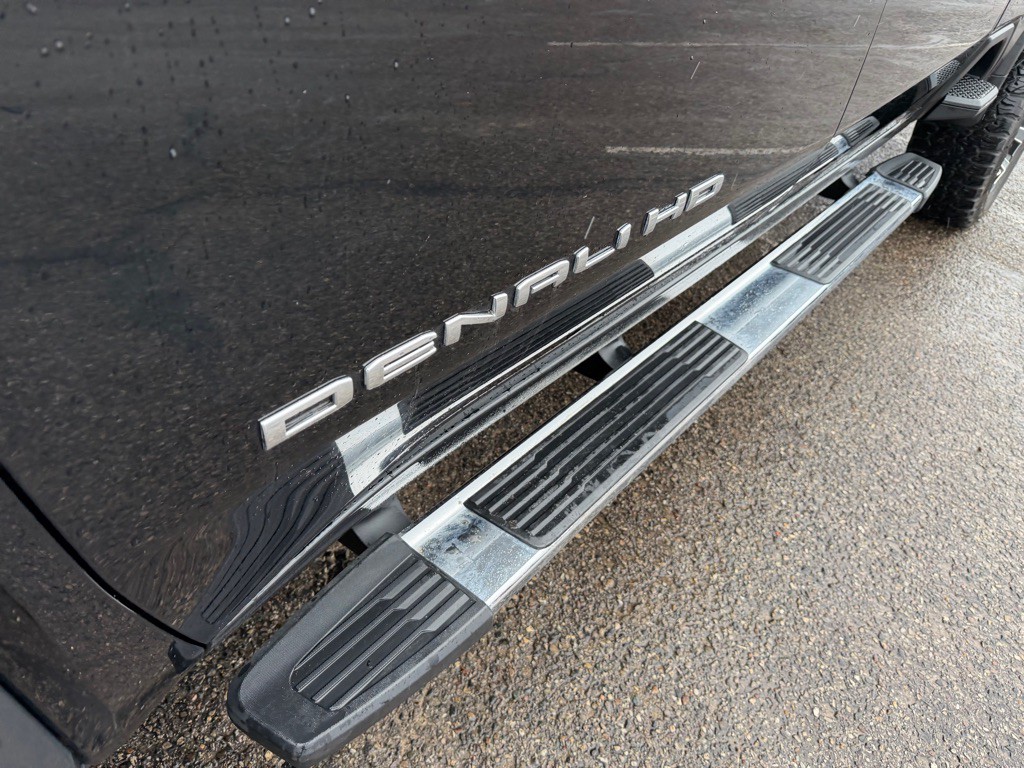 2020 GMC Sierra Image 11