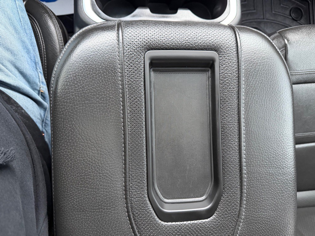 2020 GMC Sierra Image 32