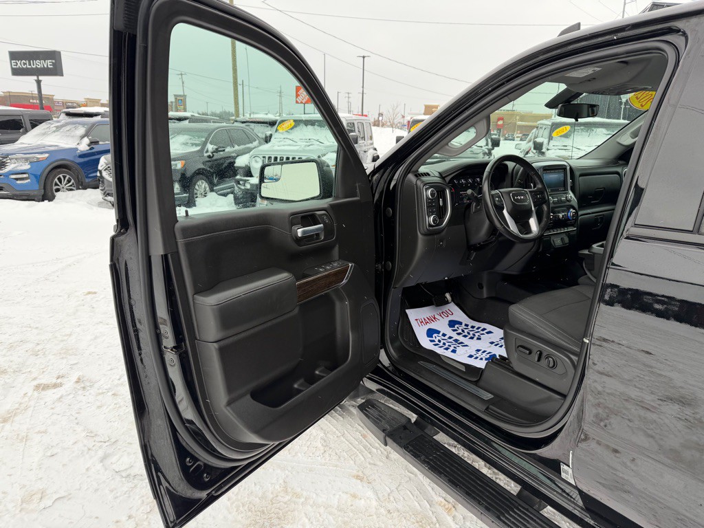 2020 GMC Sierra Image 12