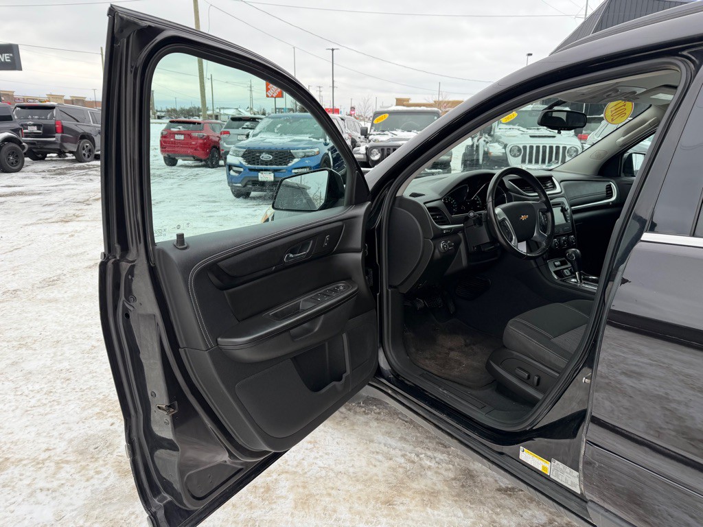 2017 Chevrolet Traverse Image 10