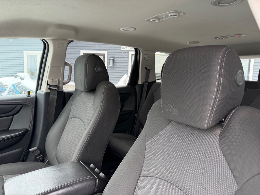 2017 Chevrolet Traverse Image 14