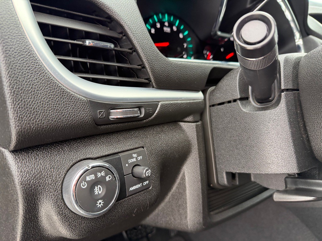 2017 Chevrolet Traverse Image 17