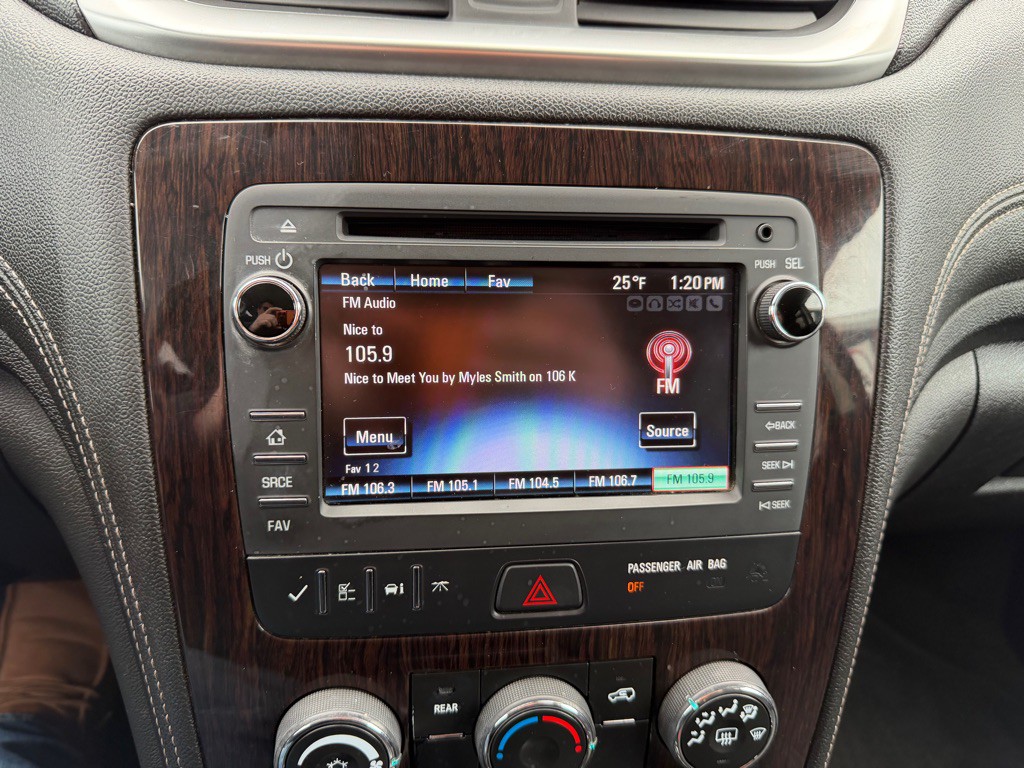 2017 Chevrolet Traverse Image 23