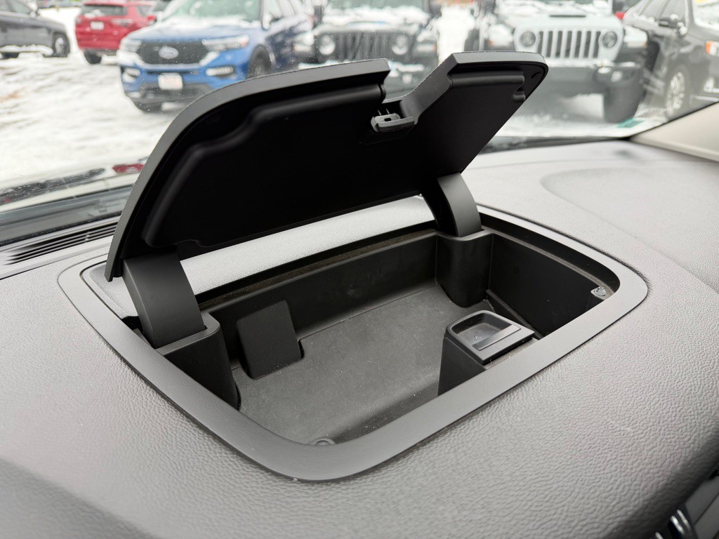 2017 Chevrolet Traverse Image 33