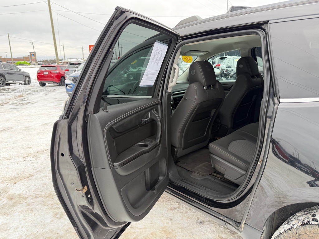 2017 Chevrolet Traverse Image 34