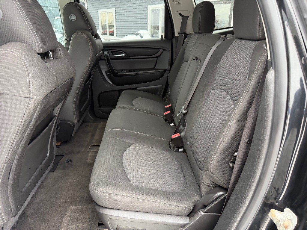 2017 Chevrolet Traverse Image 35