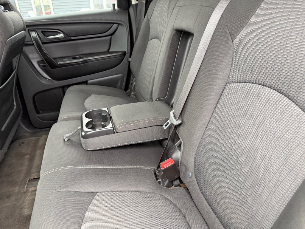 2017 Chevrolet Traverse Image 36