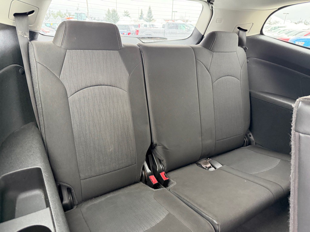 2017 Chevrolet Traverse Image 46