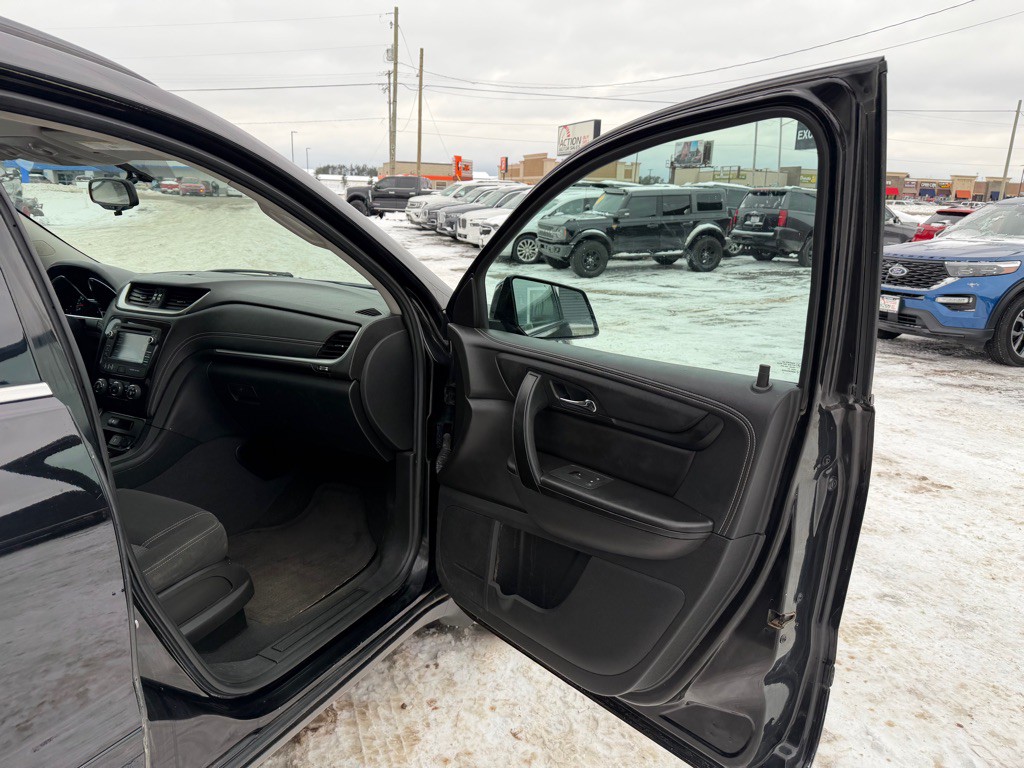 2017 Chevrolet Traverse Image 47