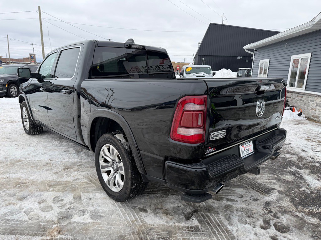 2022 RAM 1500 Image 3