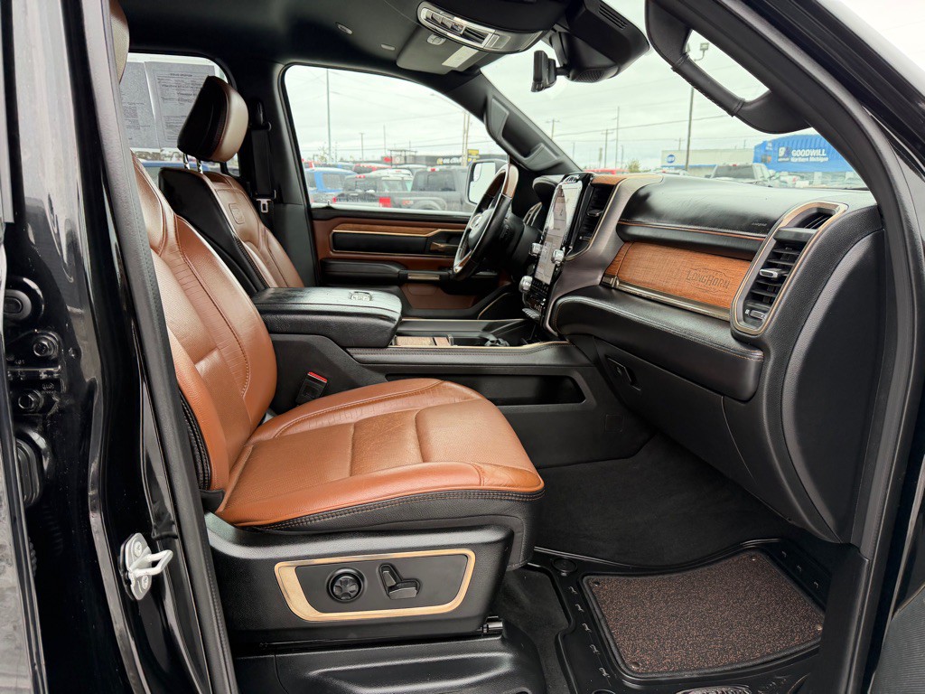 2022 RAM 1500 Image 65