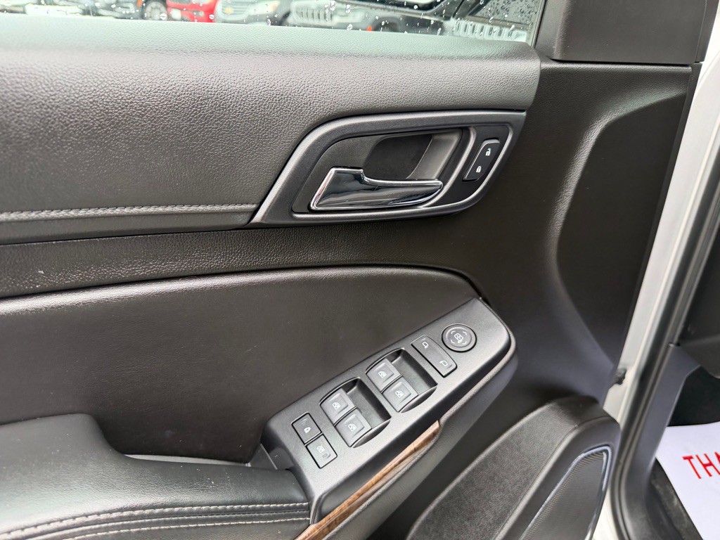 2019 Chevrolet Tahoe Image 12