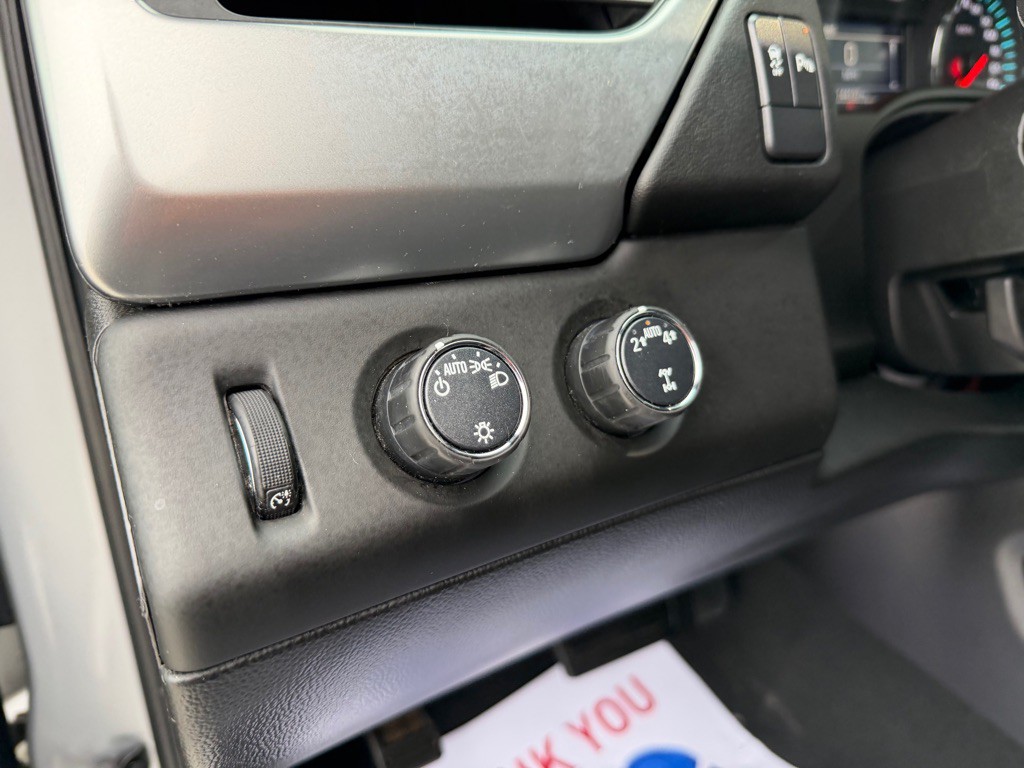 2019 Chevrolet Tahoe Image 18