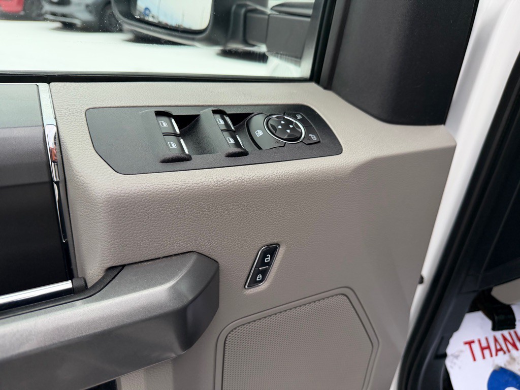 2017 Ford F-150 Image 13