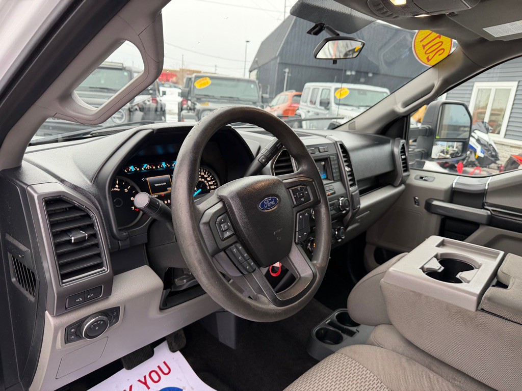 2017 Ford F-150 Image 18