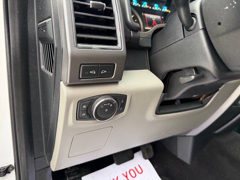 2017 Ford F-150 Image 19