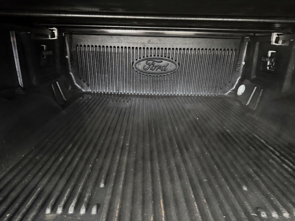 2017 Ford F-150 Image 44