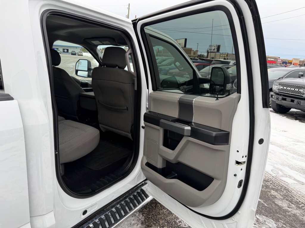 2017 Ford F-150 Image 50