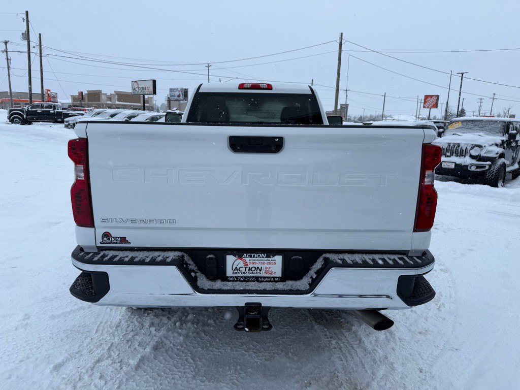 2025 Chevrolet Silverado 1500 Image 4