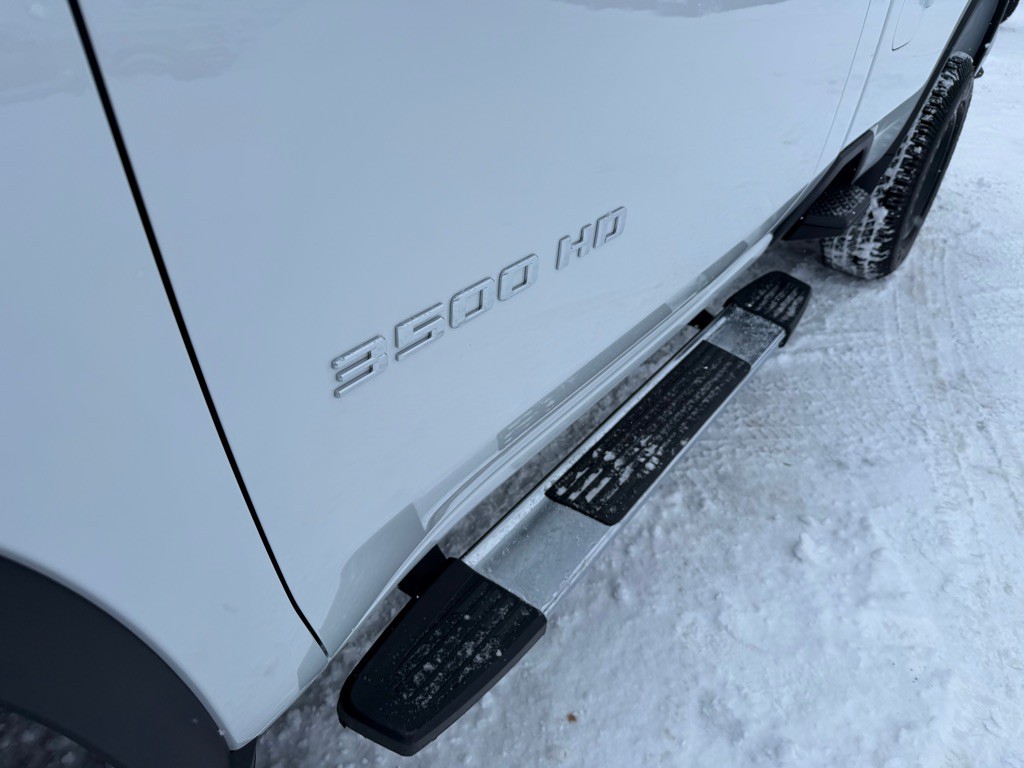 2025 Chevrolet Silverado 1500 Image 11