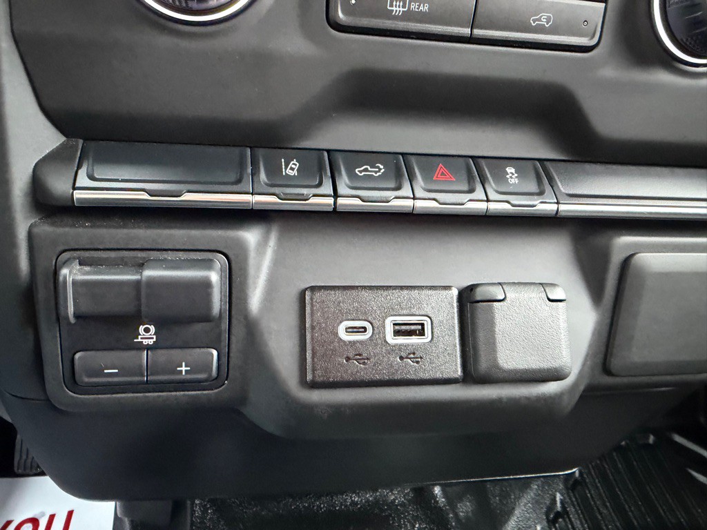 2025 Chevrolet Silverado 1500 Image 28