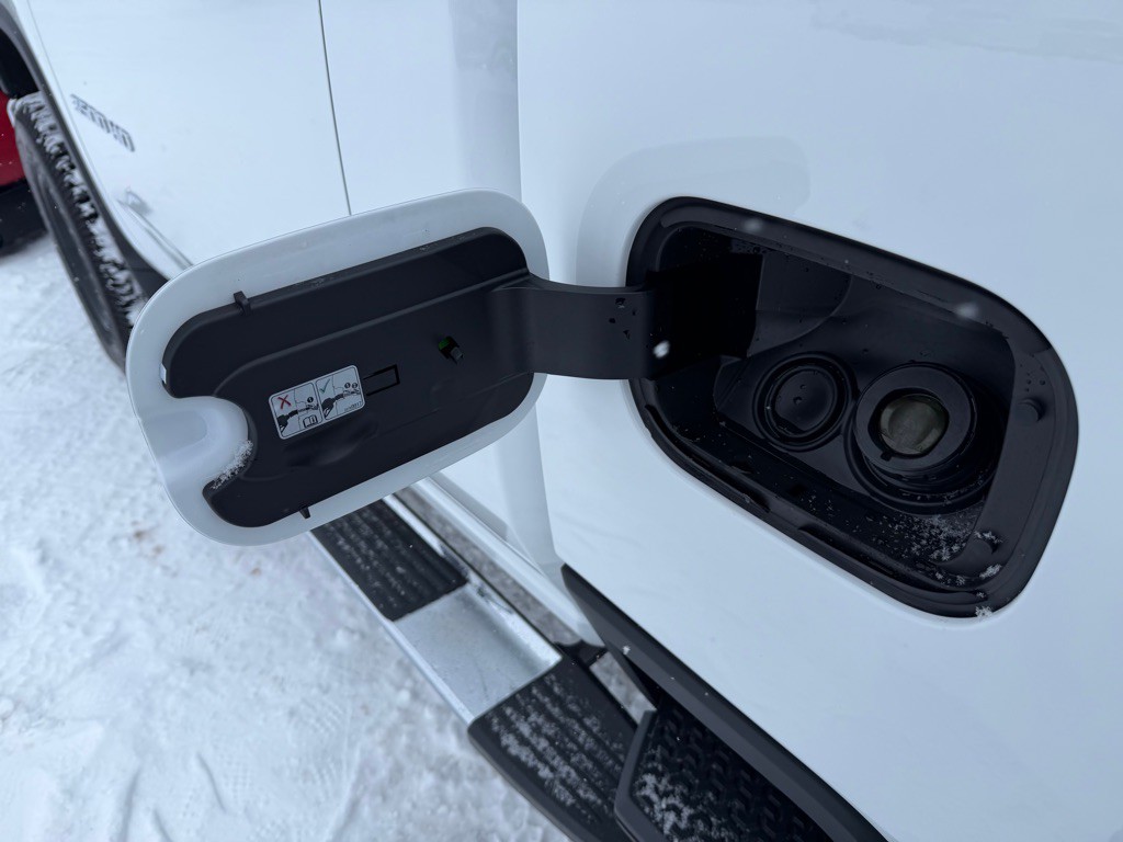 2025 Chevrolet Silverado 1500 Image 31