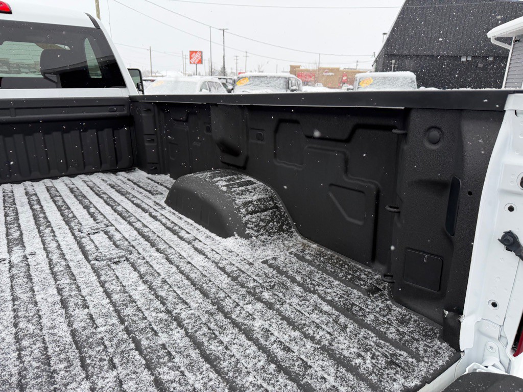 2025 Chevrolet Silverado 1500 Image 36