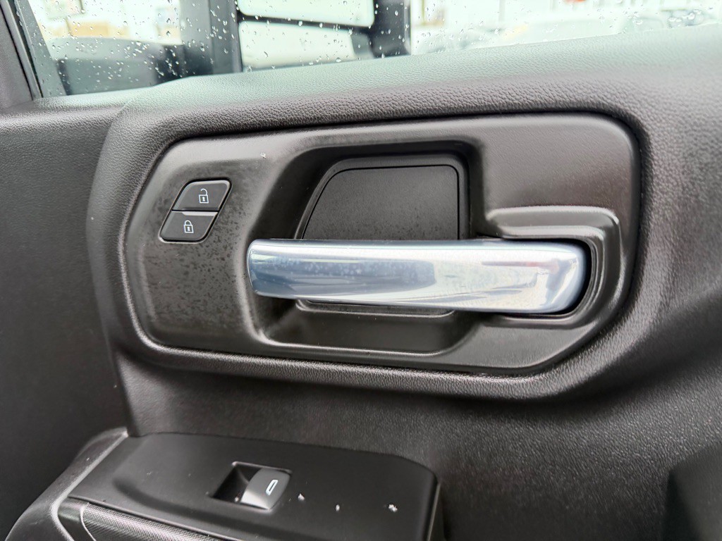 2025 Chevrolet Silverado 1500 Image 40