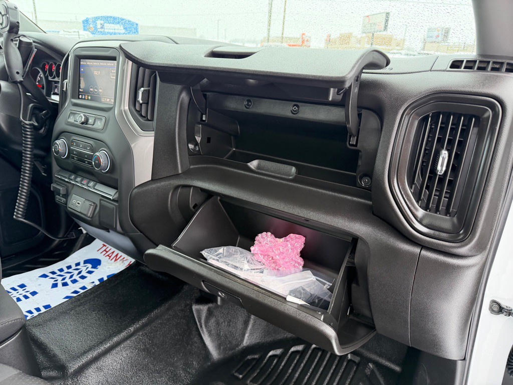 2025 Chevrolet Silverado 1500 Image 44