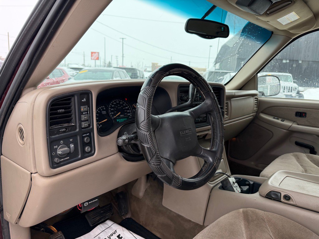 2002 GMC Sierra Image 16