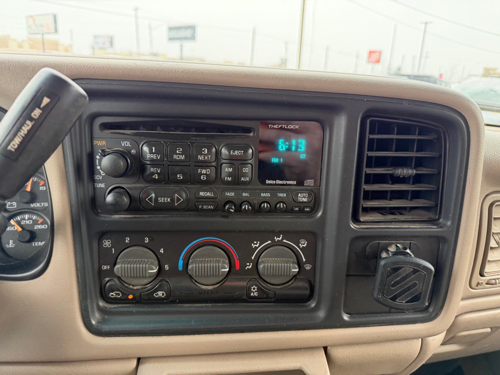 2002 GMC Sierra Image 21