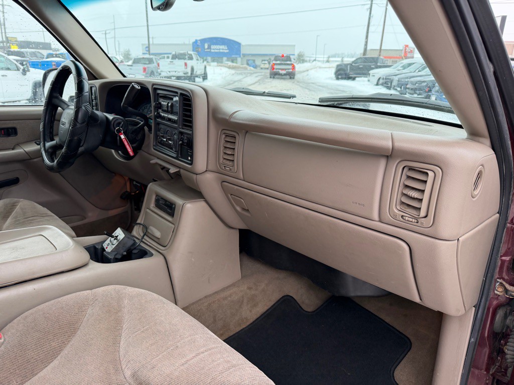 2002 GMC Sierra Image 30