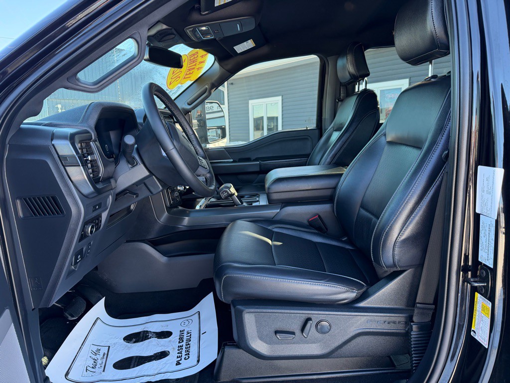2025 Ford F-150 Image 14