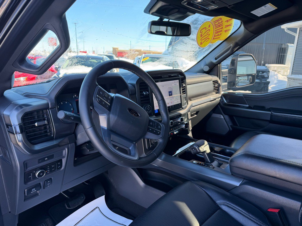 2025 Ford F-150 Image 17