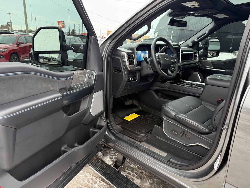 2025 Ford F-250 Image 15