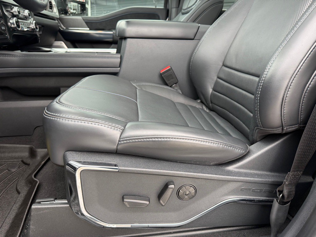 2025 Ford F-250 Image 19