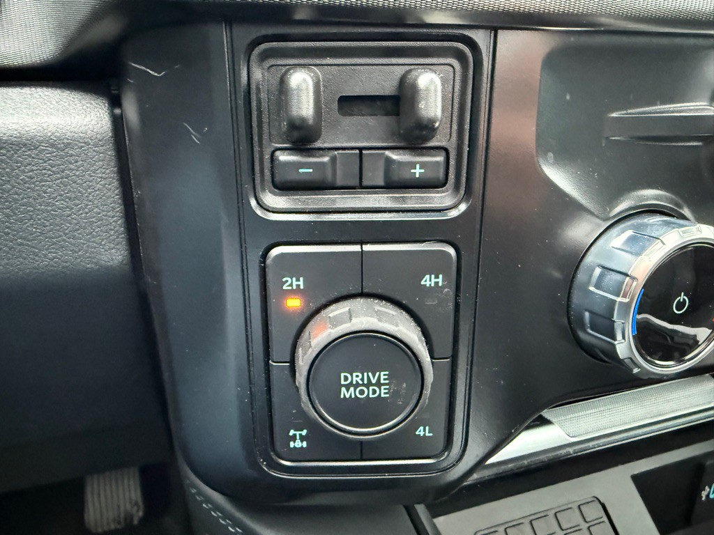 2025 Ford F-250 Image 29