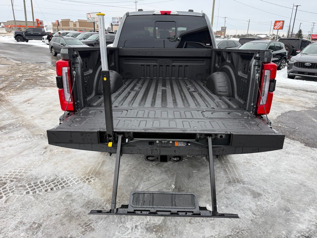 2025 Ford F-250 Image 59