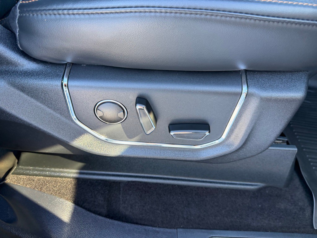 2023 Ford Expedition Image 63