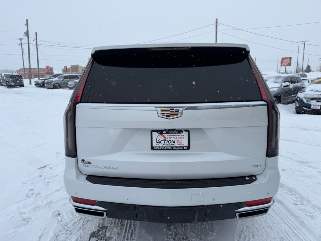 2021 Cadillac Escalade Image 4